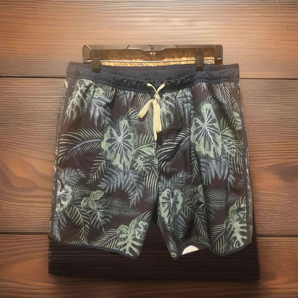 Fair Harbor Men’s Hawaiian Swim Trucks‎ Size XXL